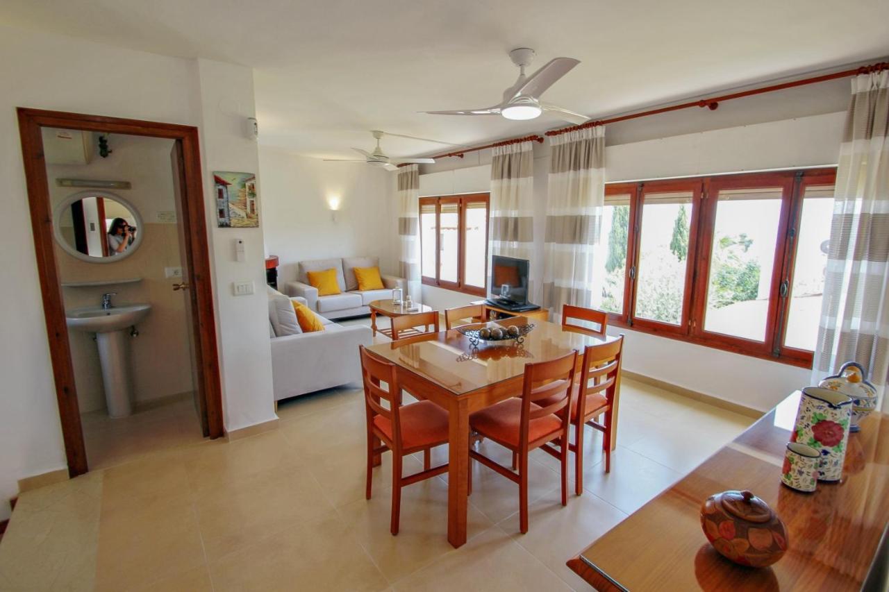 Tere - Holiday Home With Private Swimming Pool In 卡尔佩 外观 照片